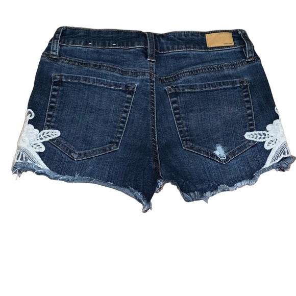 Eighty Two Denim Ardene Shortie Short Court High Rise Jeans Shorts Size 01 - Picture 8 of 8